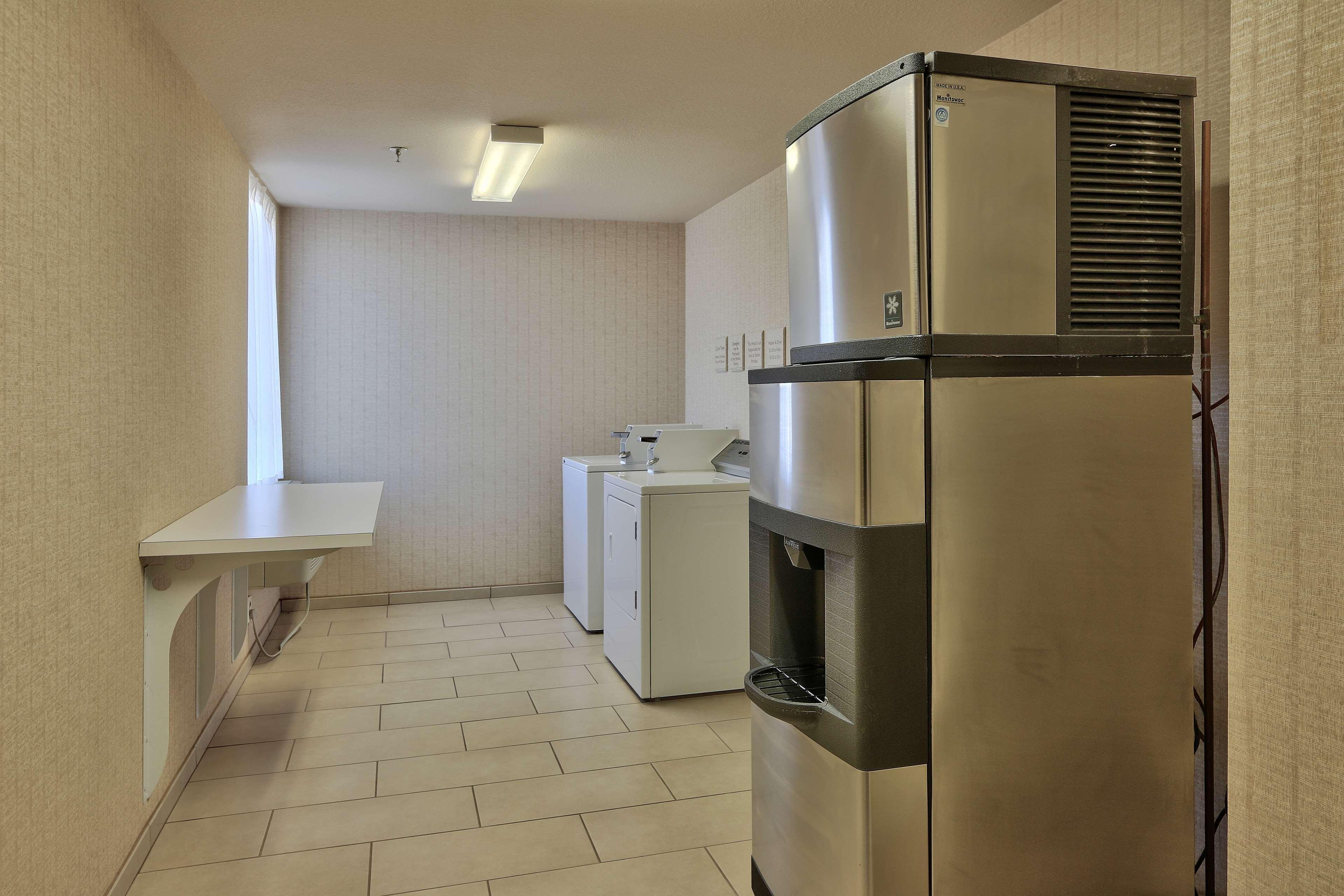 Hilton Garden Inn Albuquerque Airport Kültér fotó